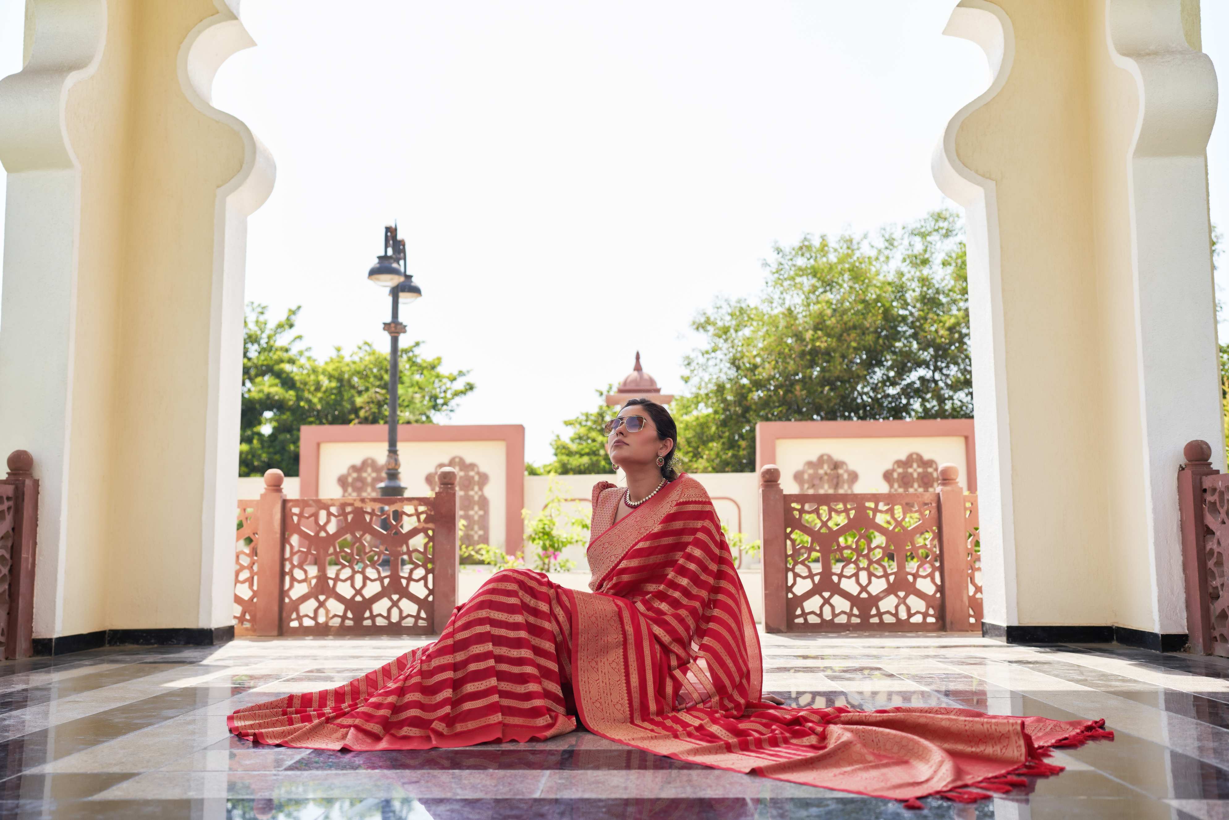 Apple Red Feather Soft Saree - Image 5