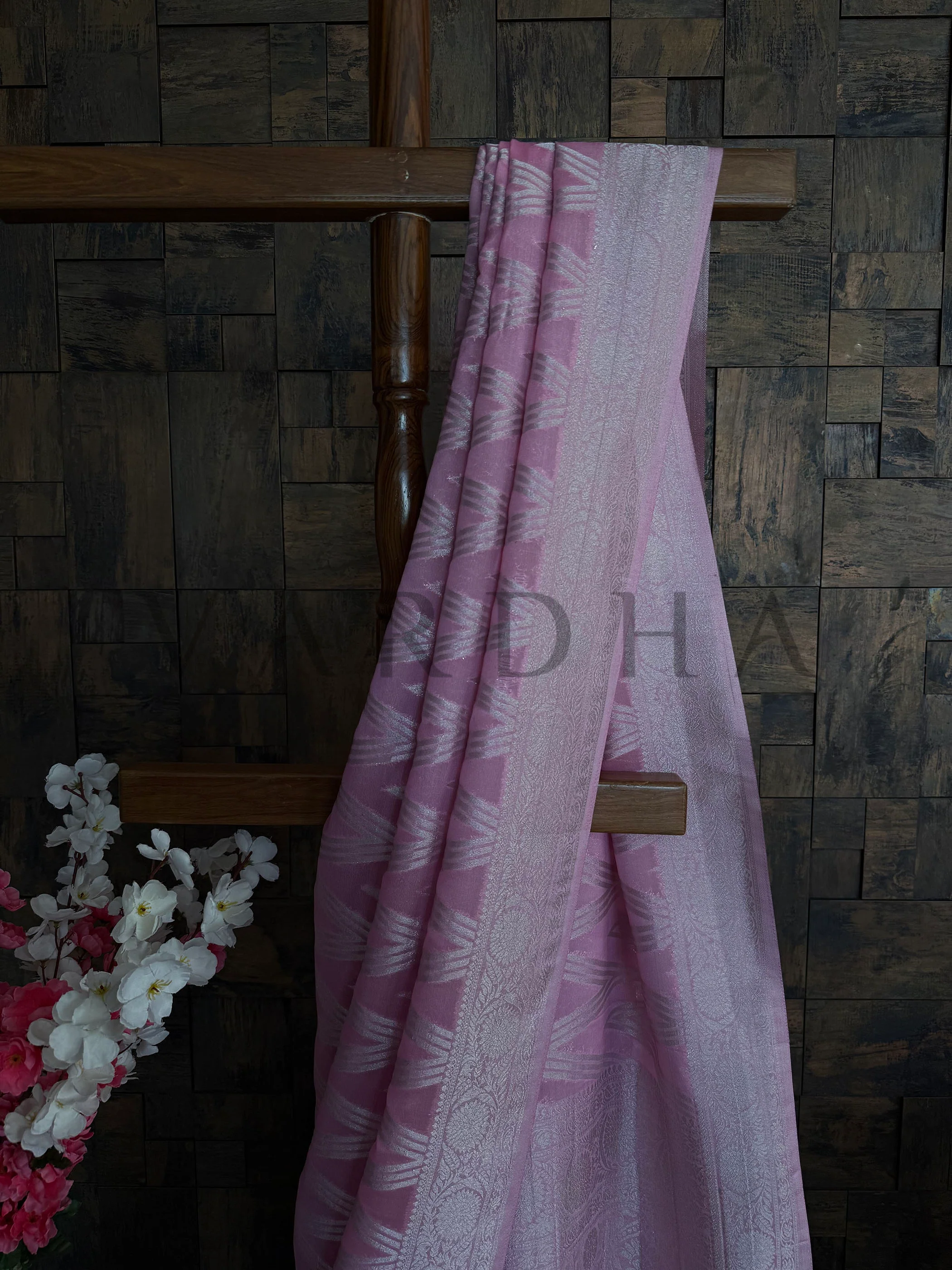 Baby Pink Feather Soft Georgette Saree With Silver Zari - Image 3