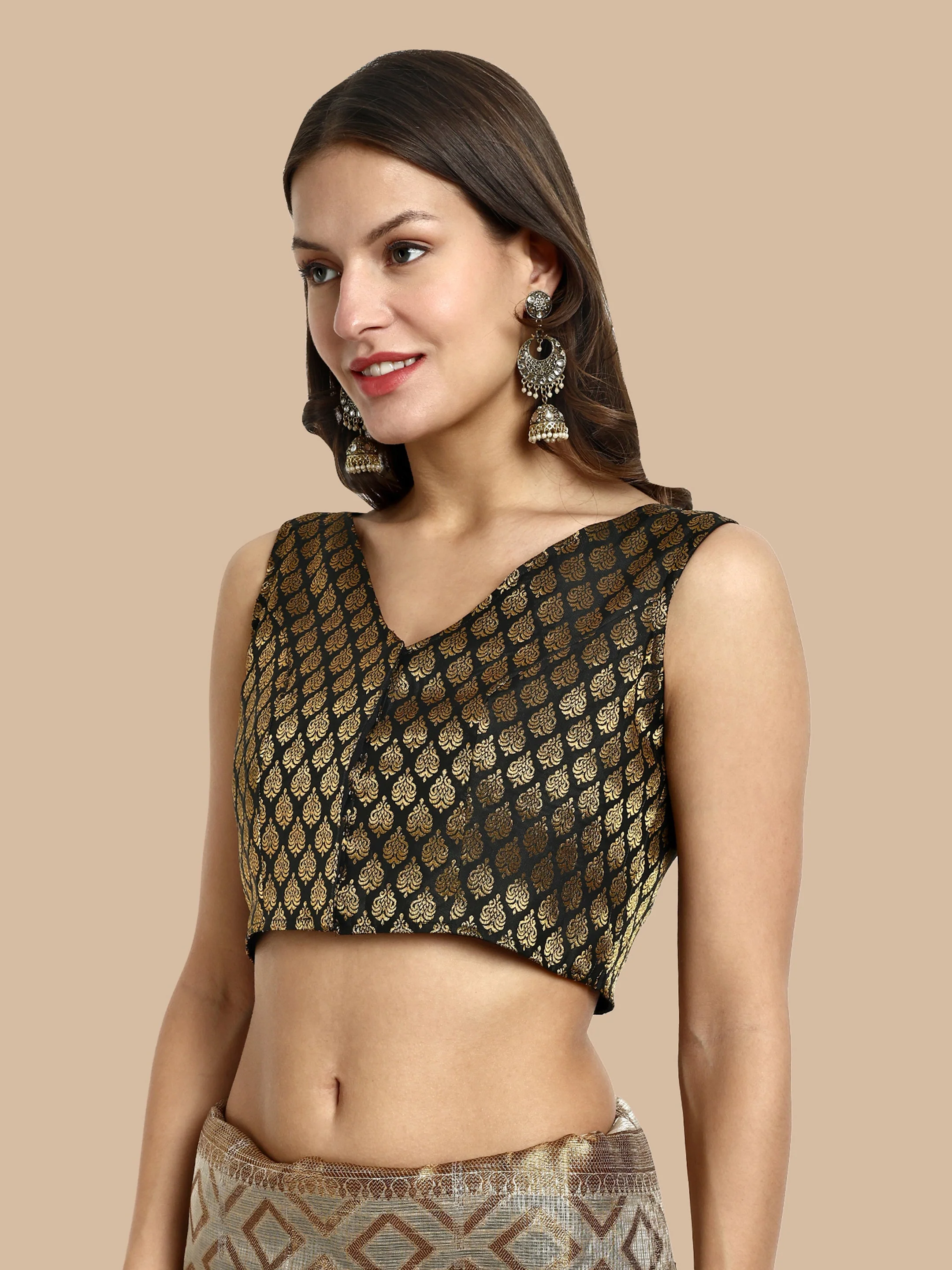 Black V-Neck Sleeveless Brocade Blouse - Image 3