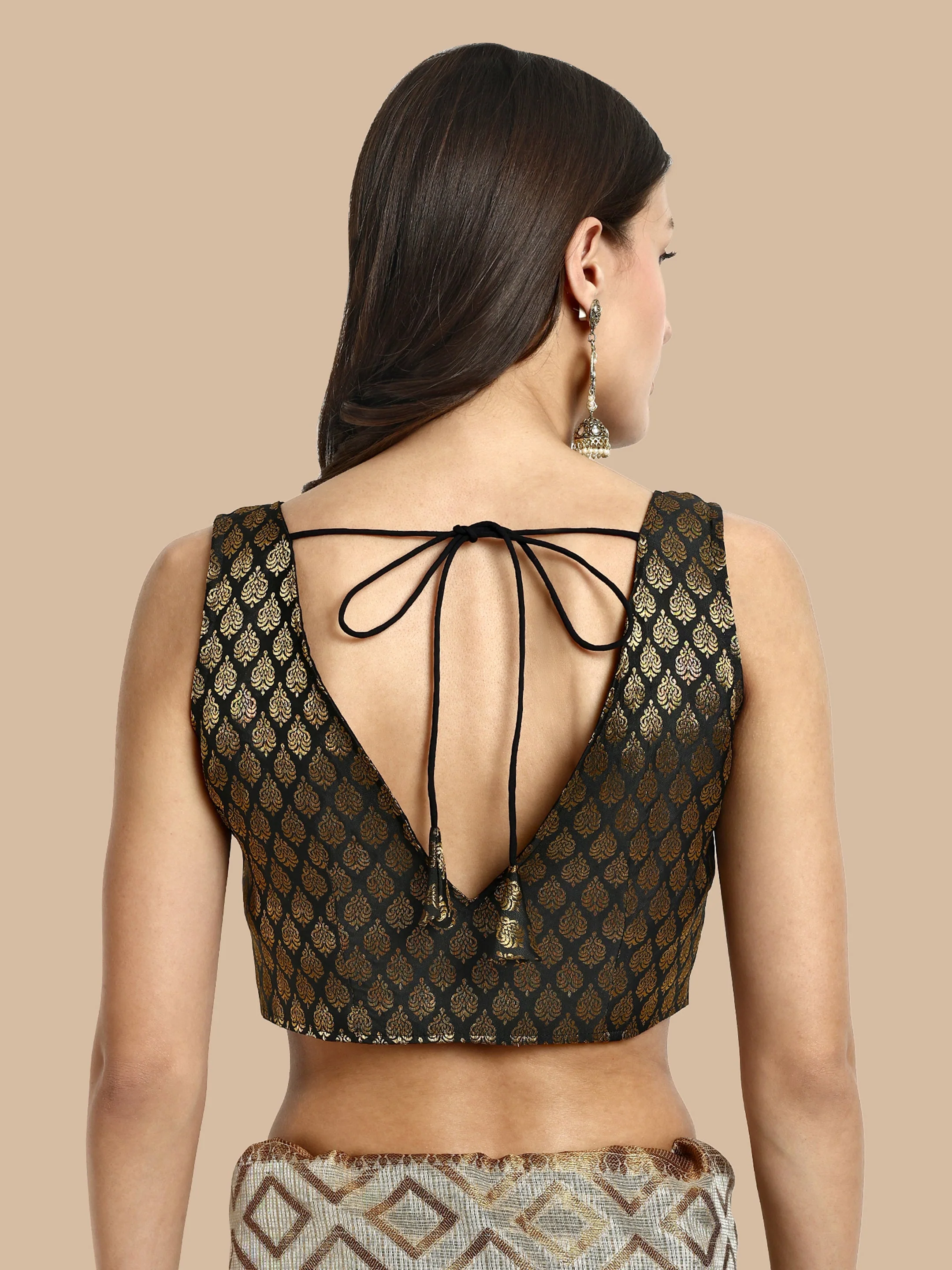 Black V-Neck Sleeveless Brocade Blouse - Image 4