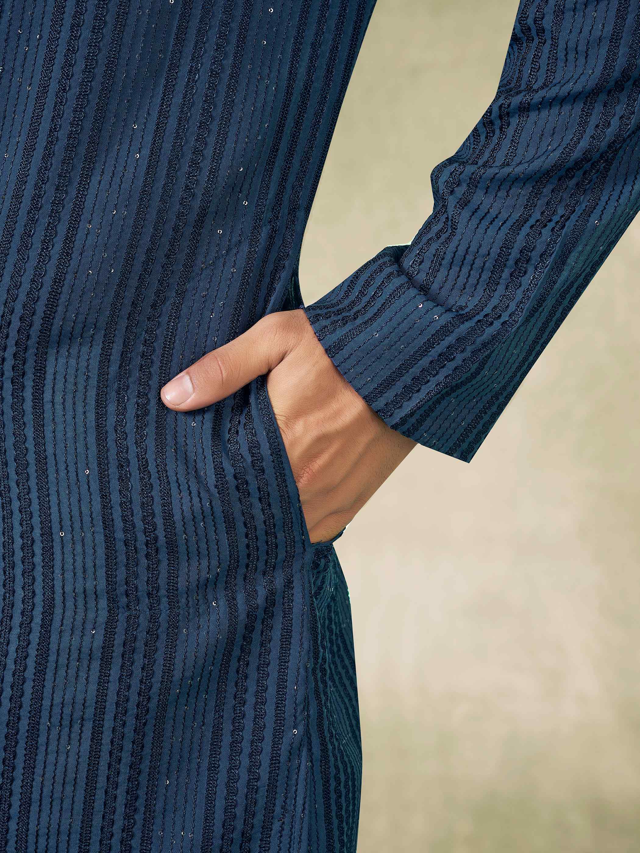 Blue Linear Sequin Men's Kurta - Image 4