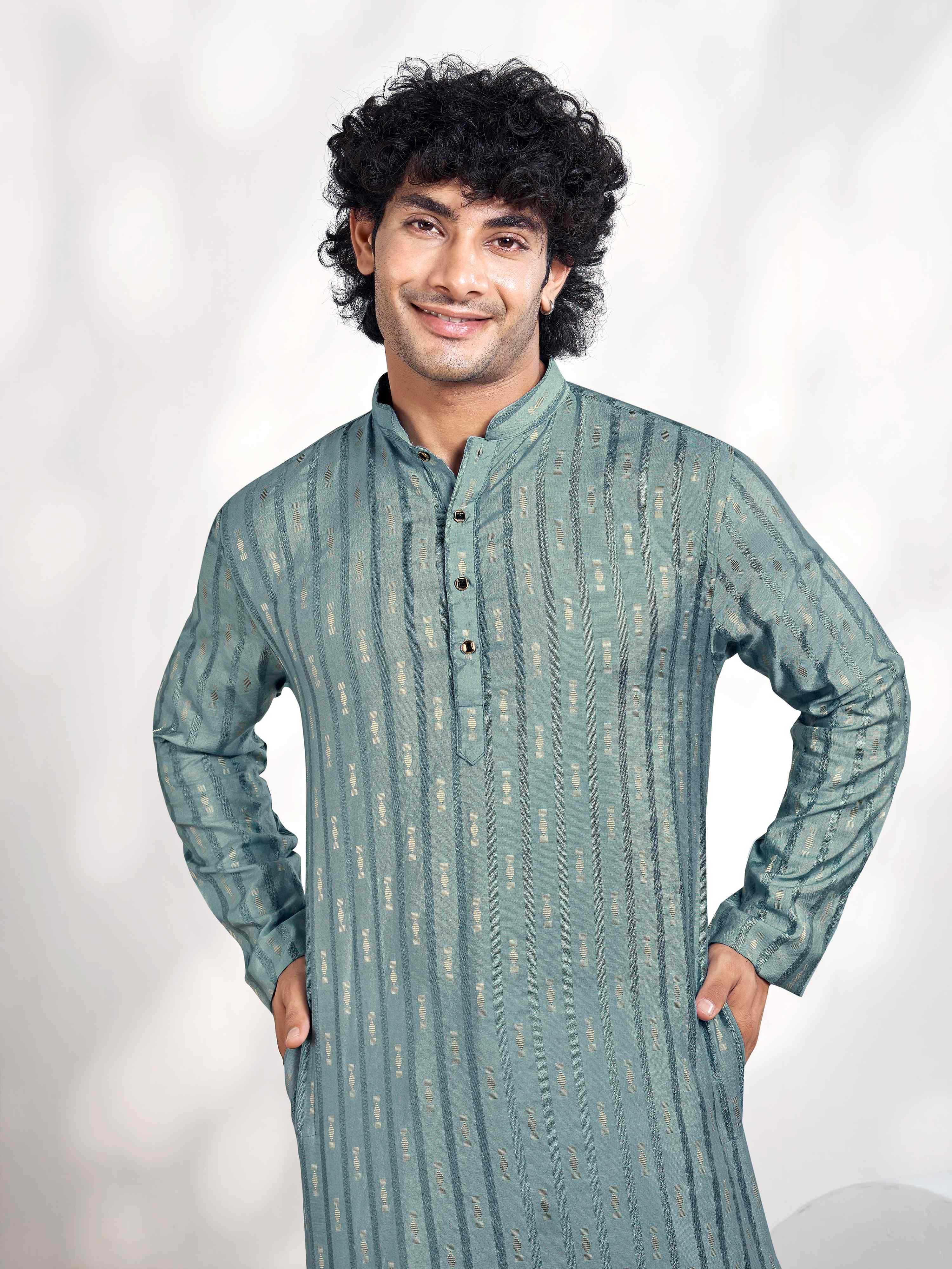 Blue Linear Striped & Diamond Viscose Woven Jacquard Men's Kurta - Image 4