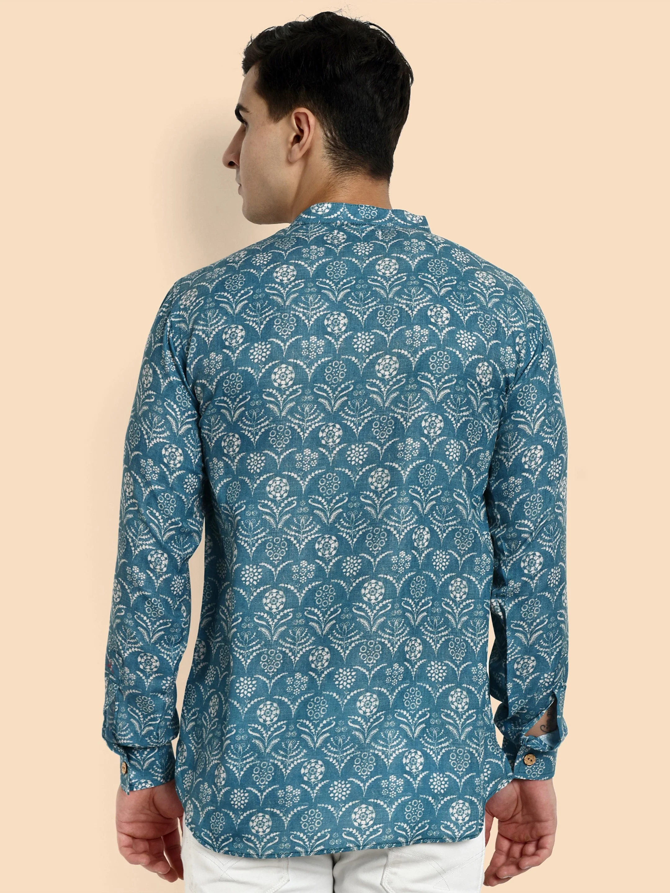Blue Printed Men's Short Kurta - Image 5