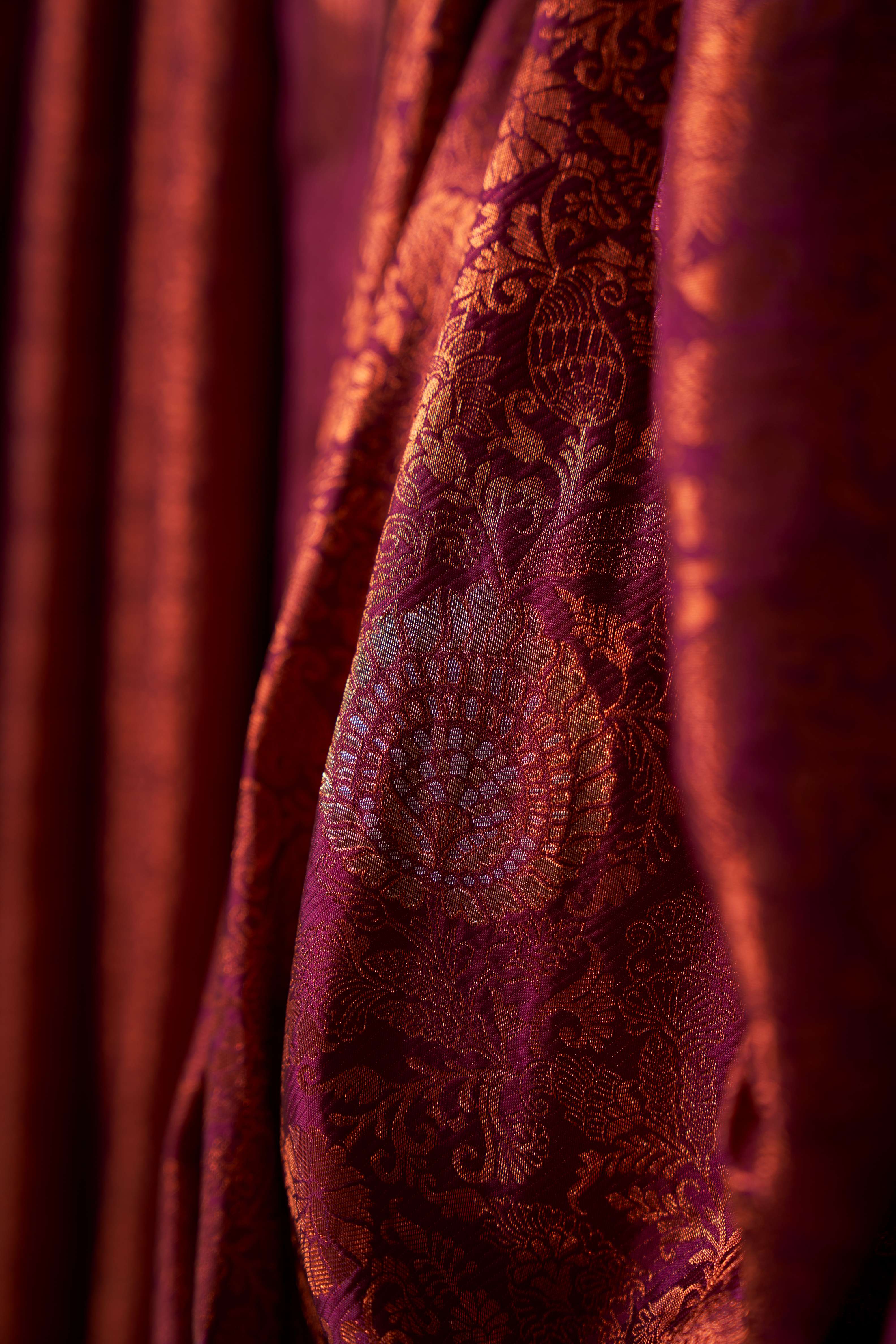 Wine Copper Zari Kanjivaram Silk Saree - Image 7
