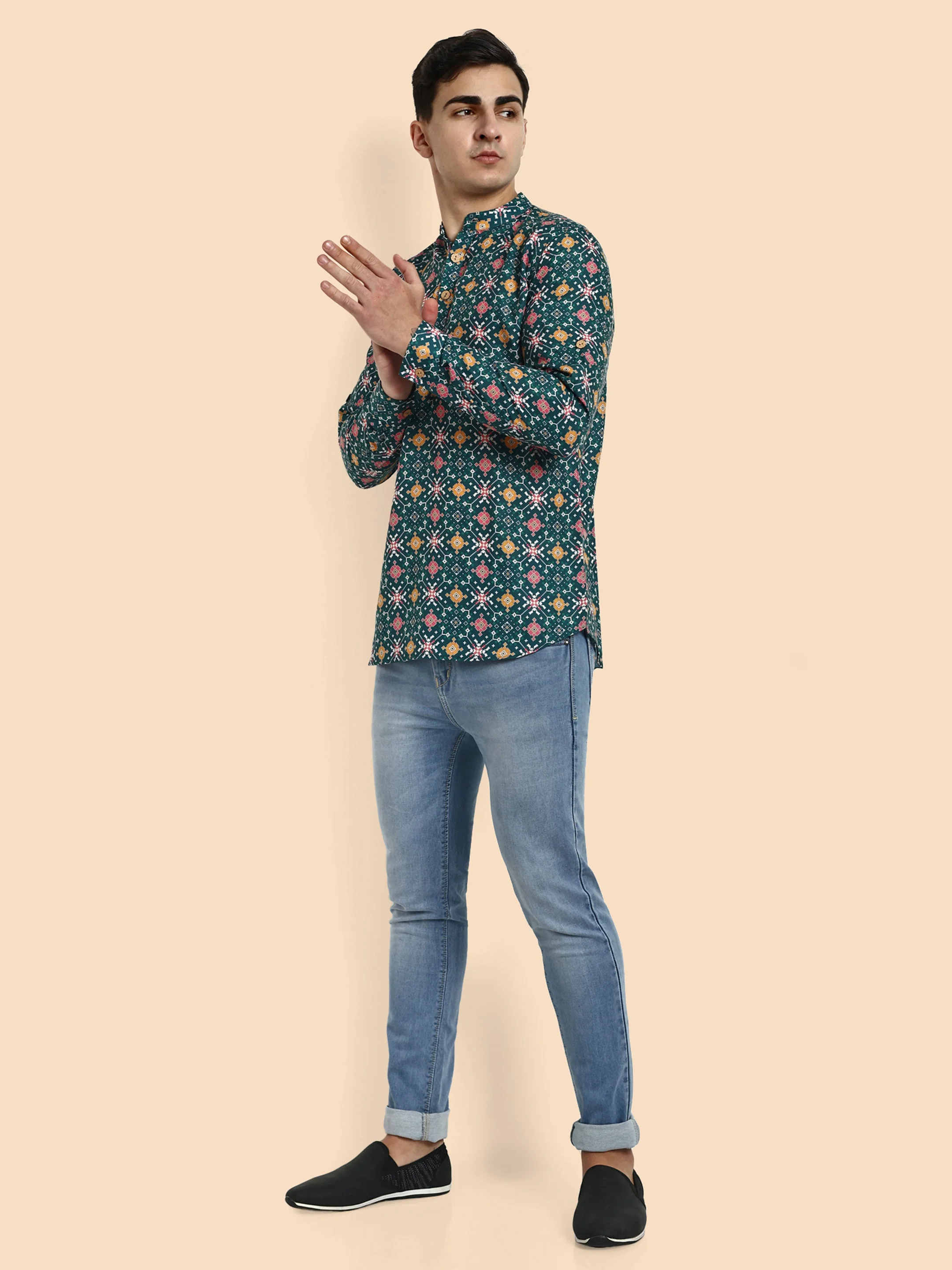 Green Printed Men's Short Kurta - Image 3