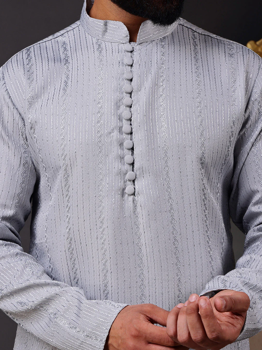 Grey Embroidered Kurta with Vertical Sequins Stripe - Image 3