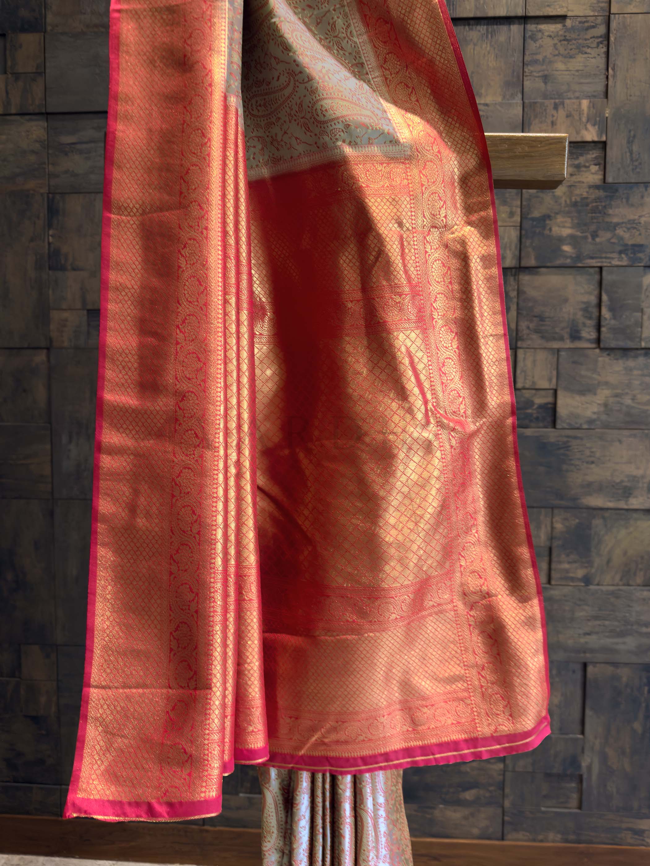 Grey-Red Tanchoi Satin Silk Saree with Zari Work - Image 3