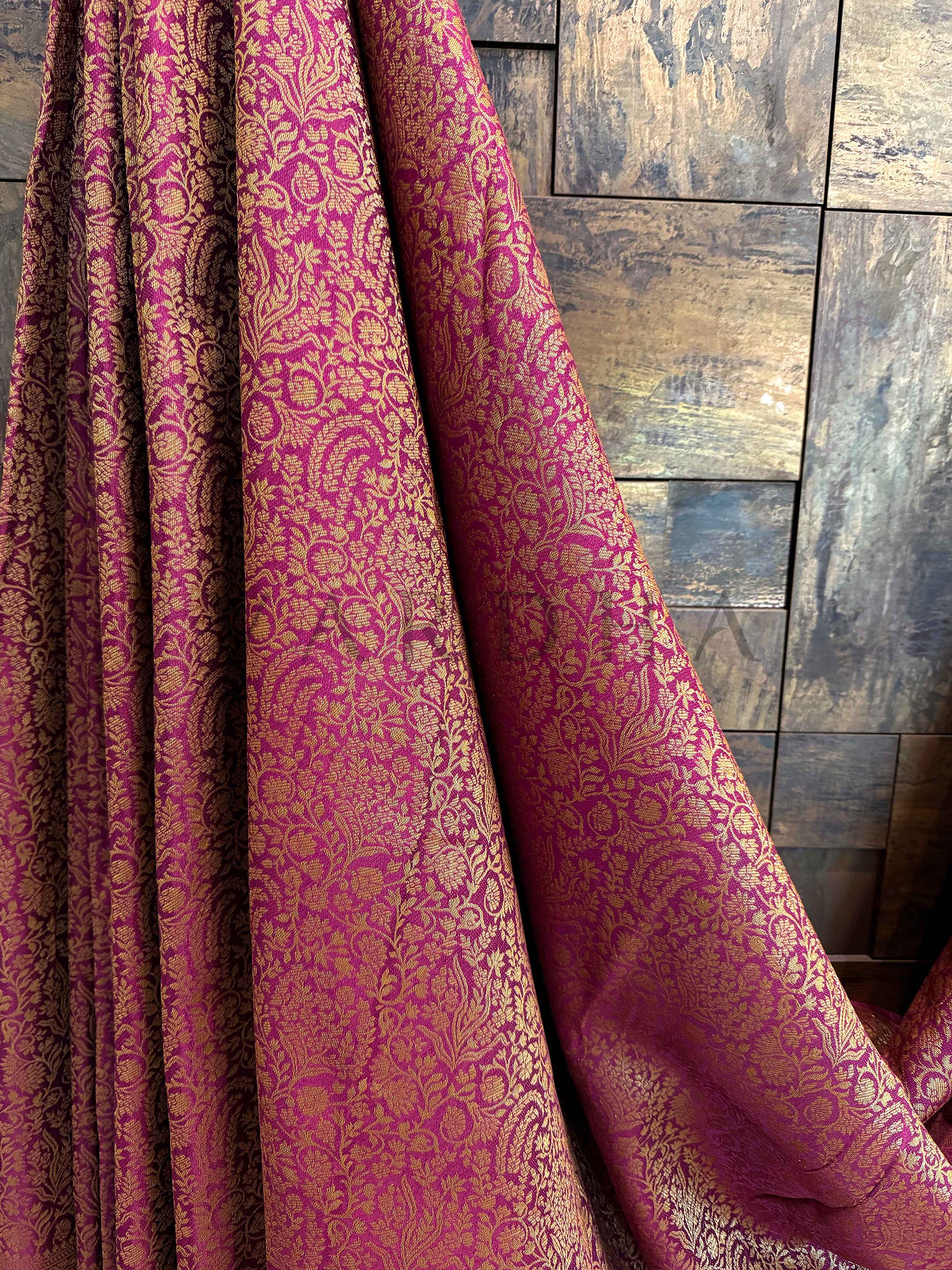 Magenta-Wine Golden Zari Pure Mysore Silk Saree - Image 4
