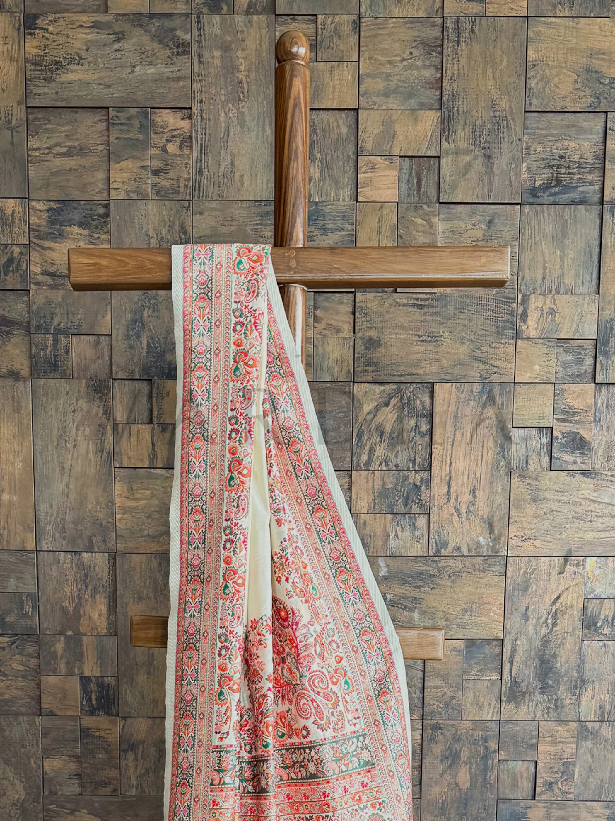 Off White Pashmina Raw Silk Saree with Exquisite Thread Work - Image 3