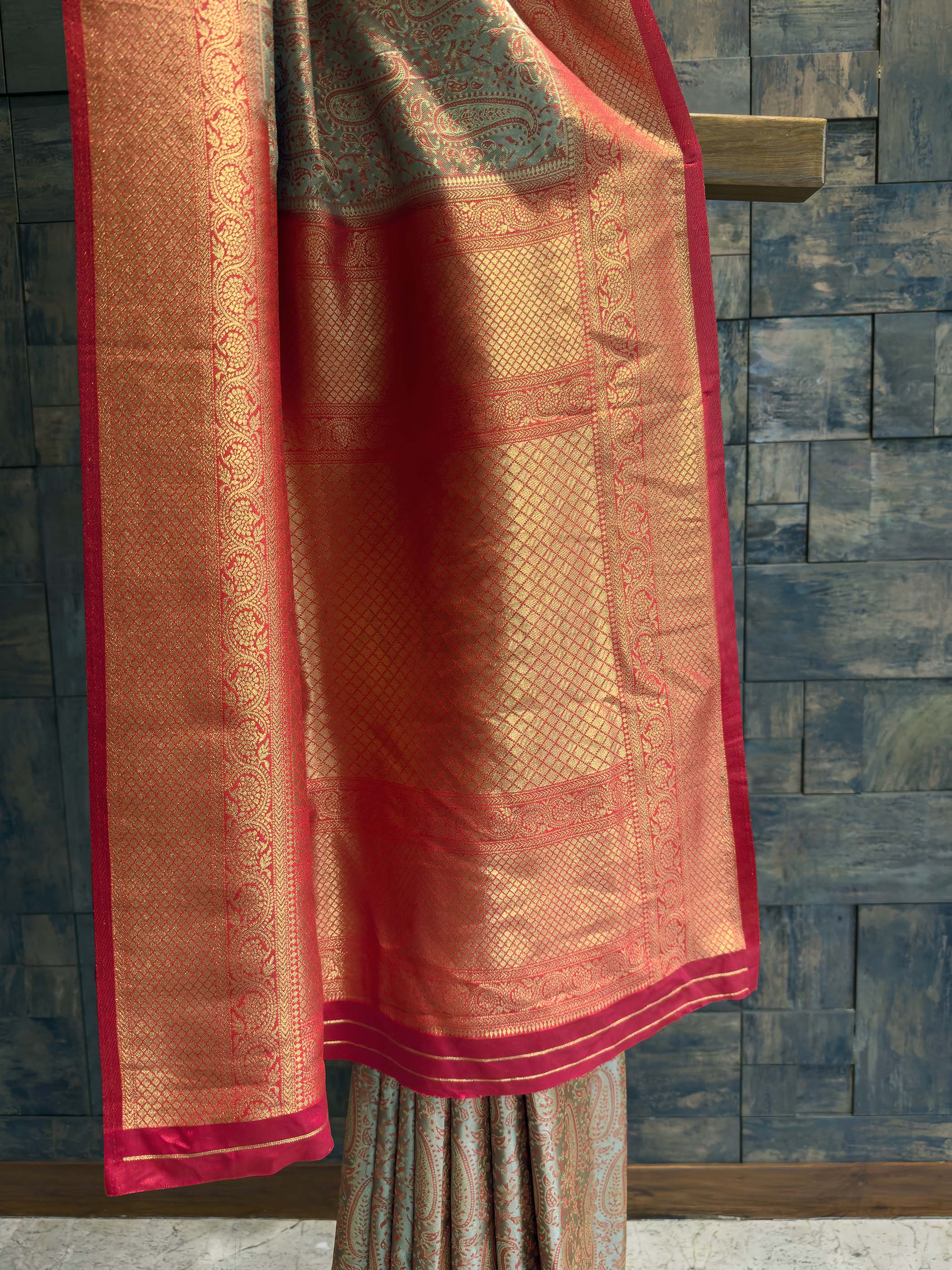 Olive Grey-Red Tanchoi Satin Silk Saree with Zari Work - Image 3