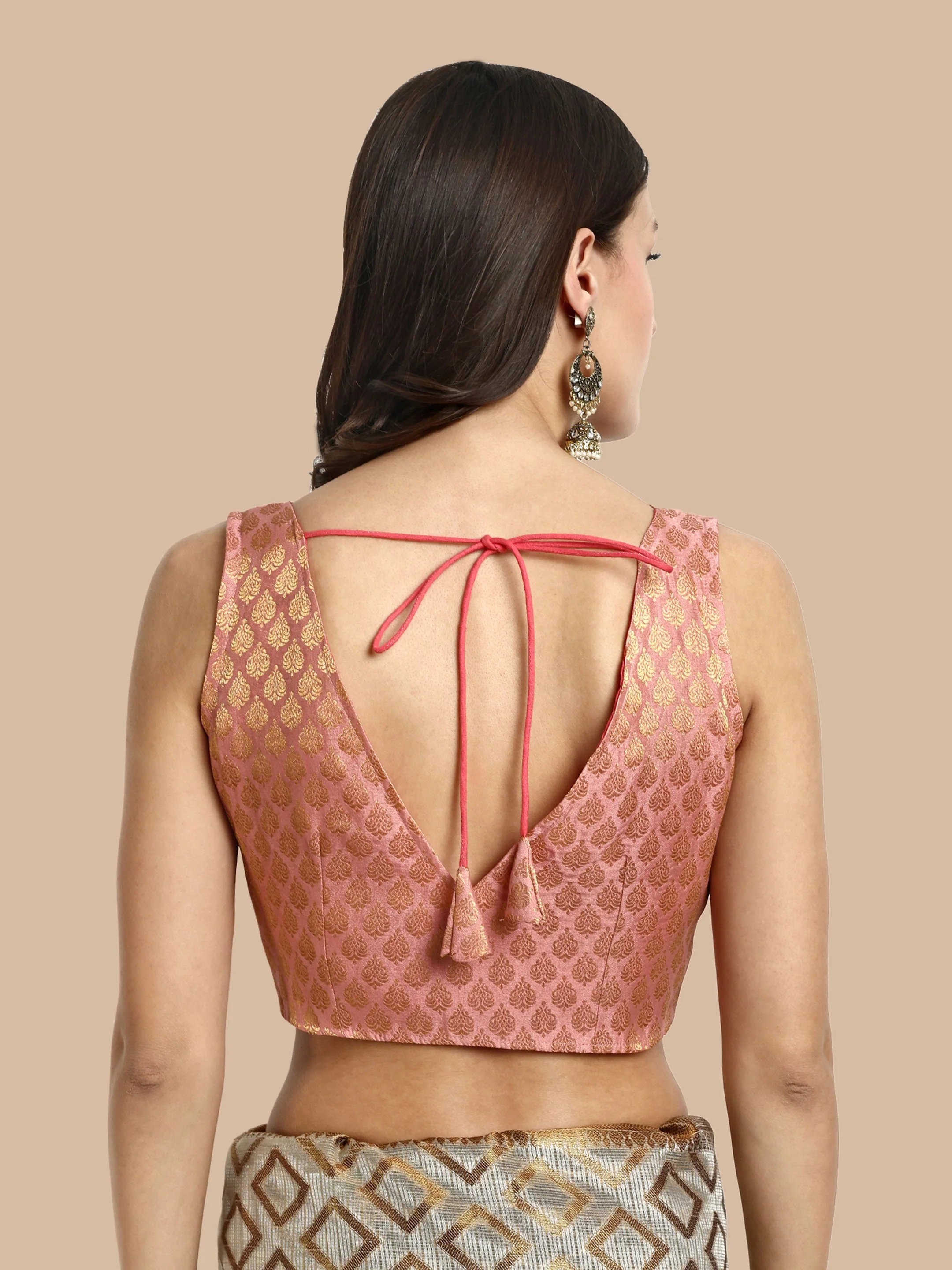 Pastel Pink V-Neck Sleeveless Brocade Blouse - Image 4