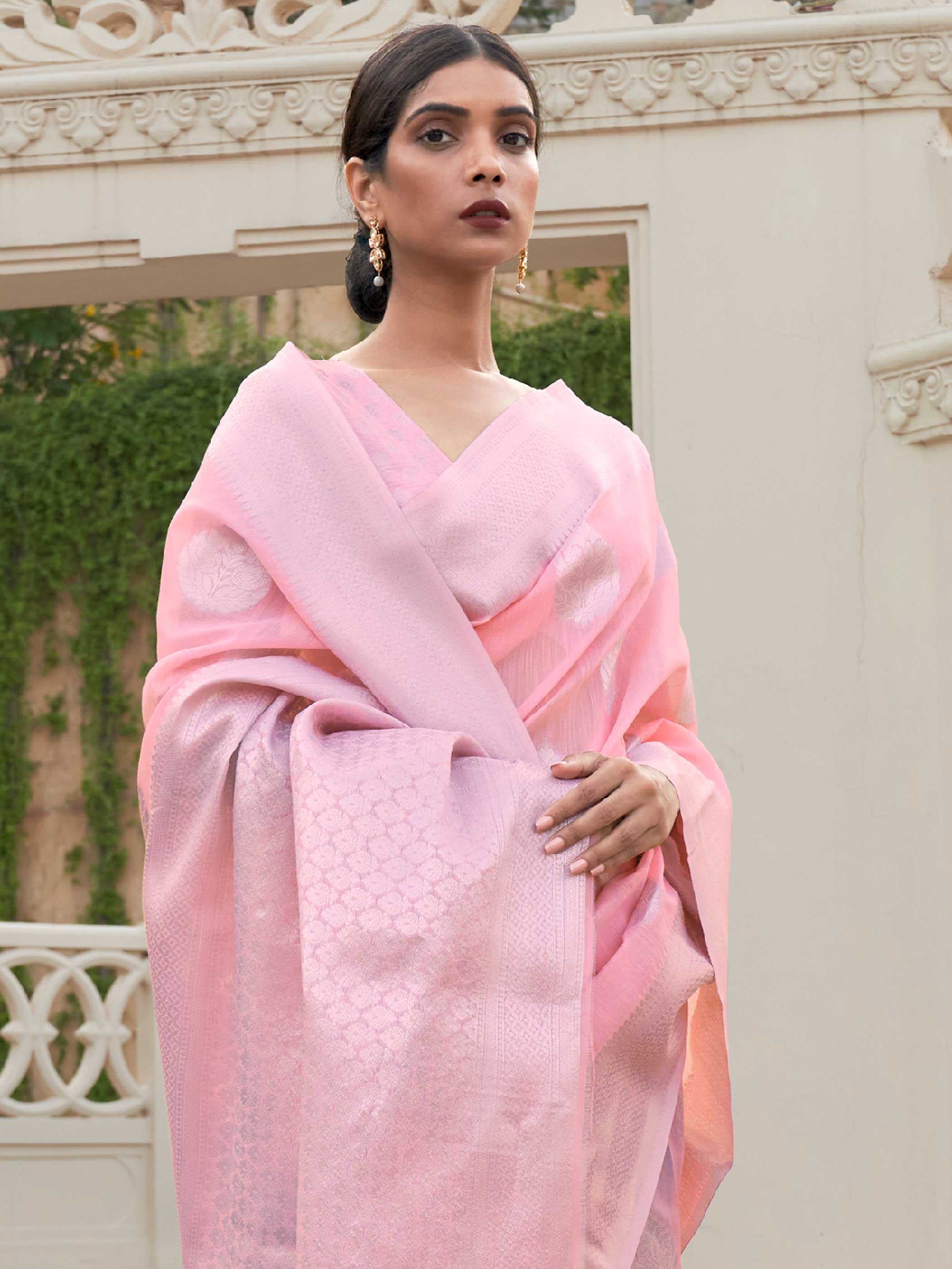 Pink Linen Saree with Woven Floral Design - Image 4