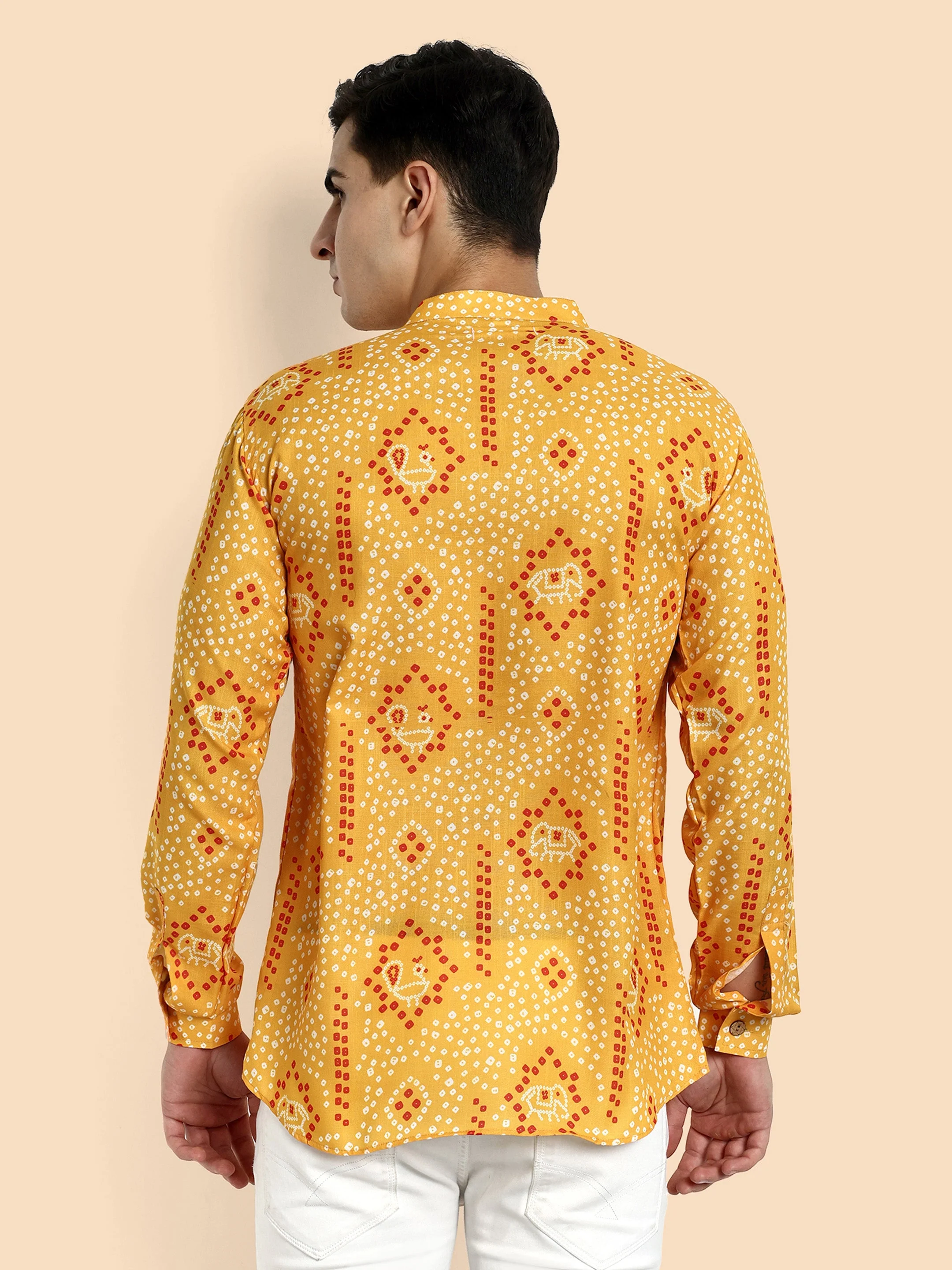 Yellow Printed Men's Short Kurta - Image 5