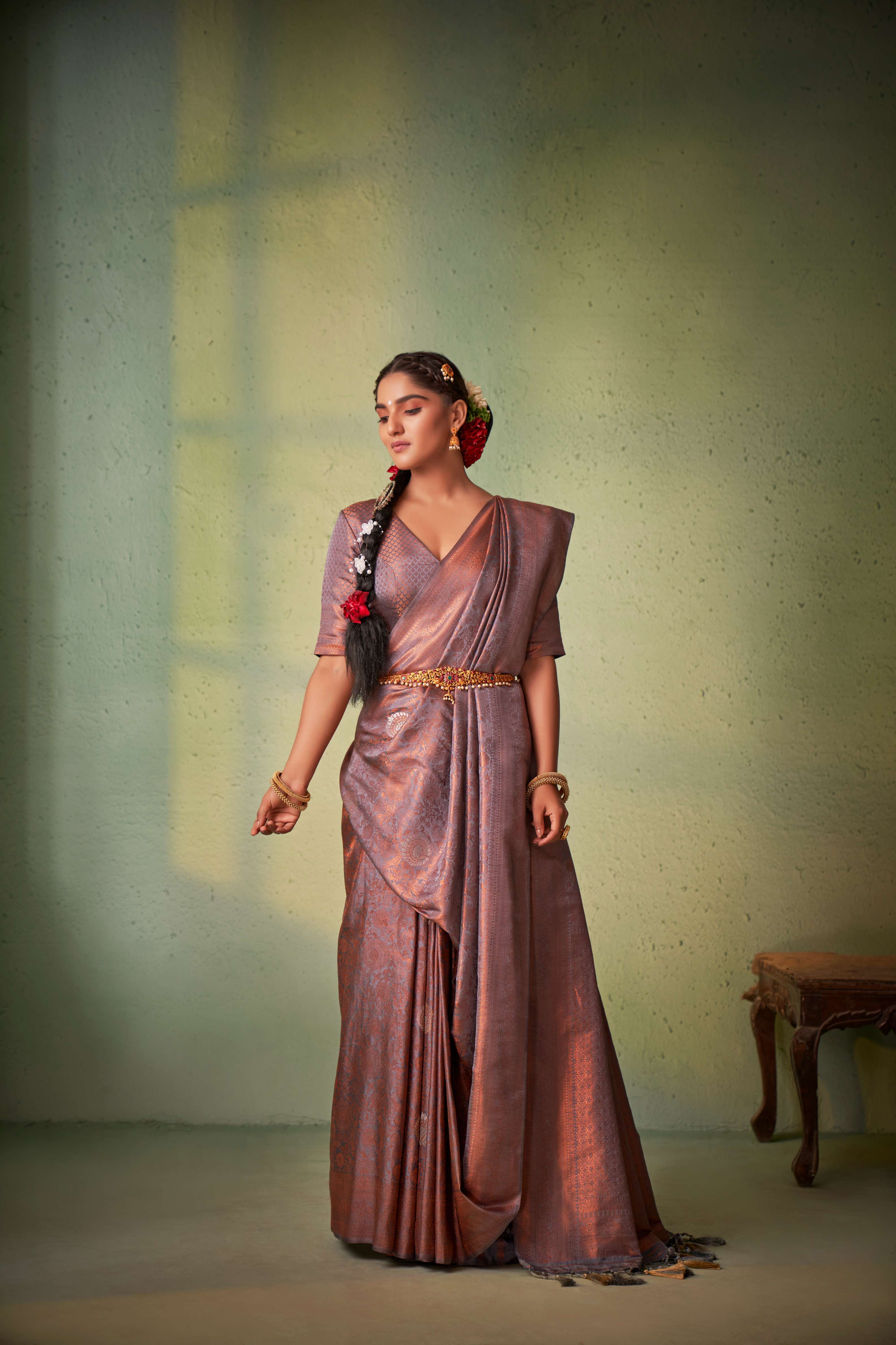 Slate Grey Copper Zari Kanjivaram Silk Saree - Image 5