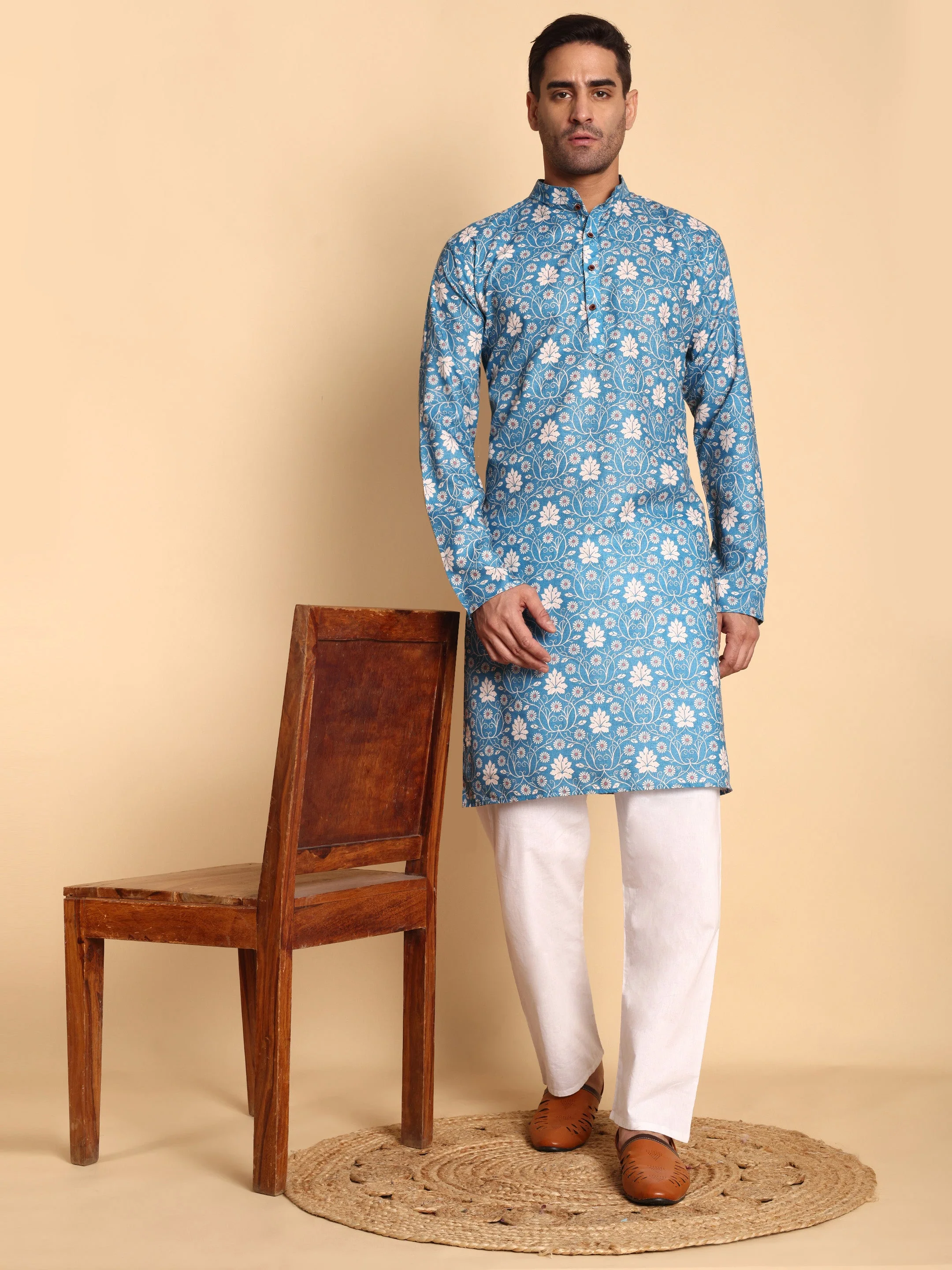 Traditional Blue VineHeart Printed Men's Cotton Kurta - Image 9