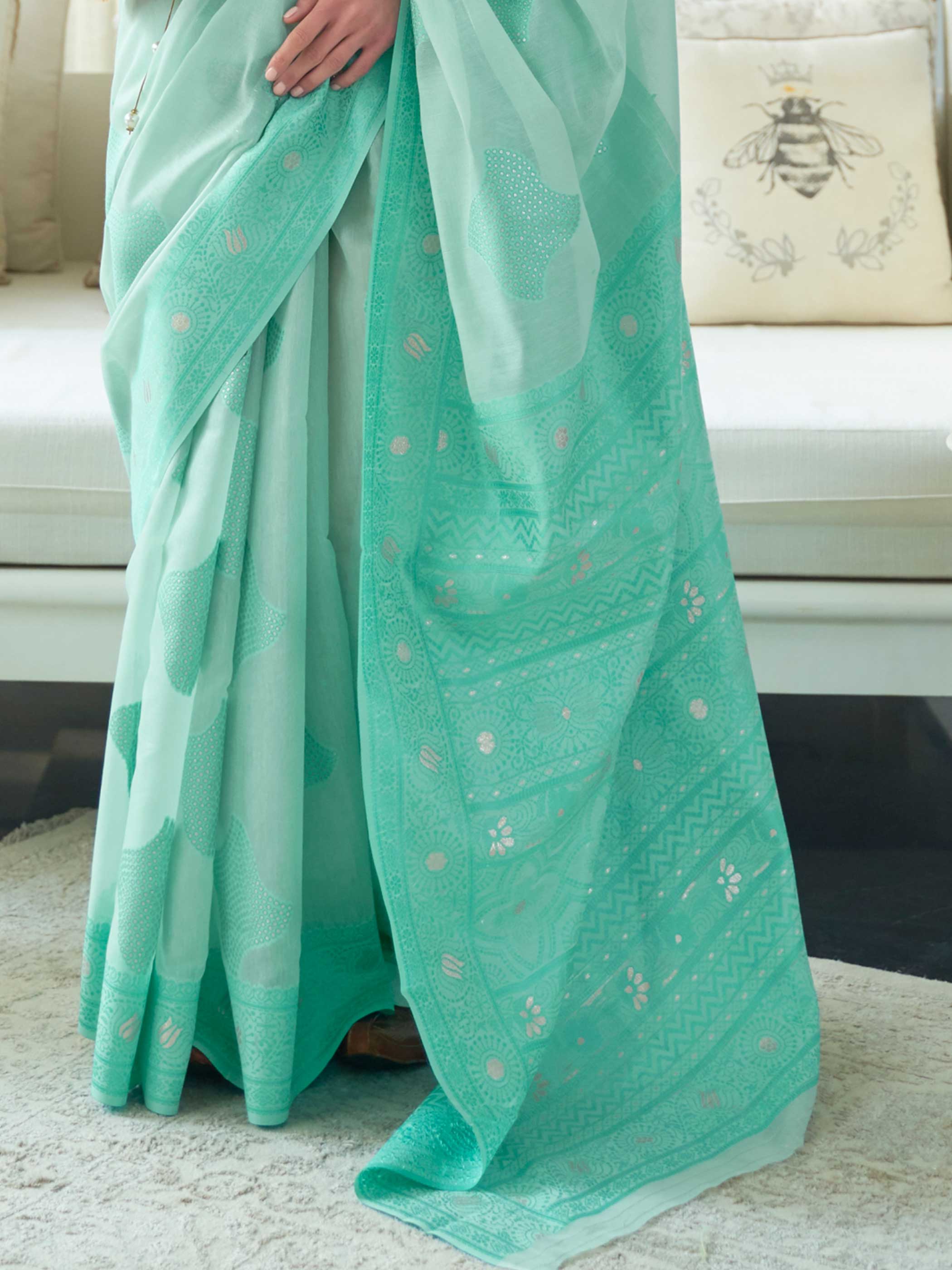 Turquoise Lucknowi Chikankari Saree - Image 3