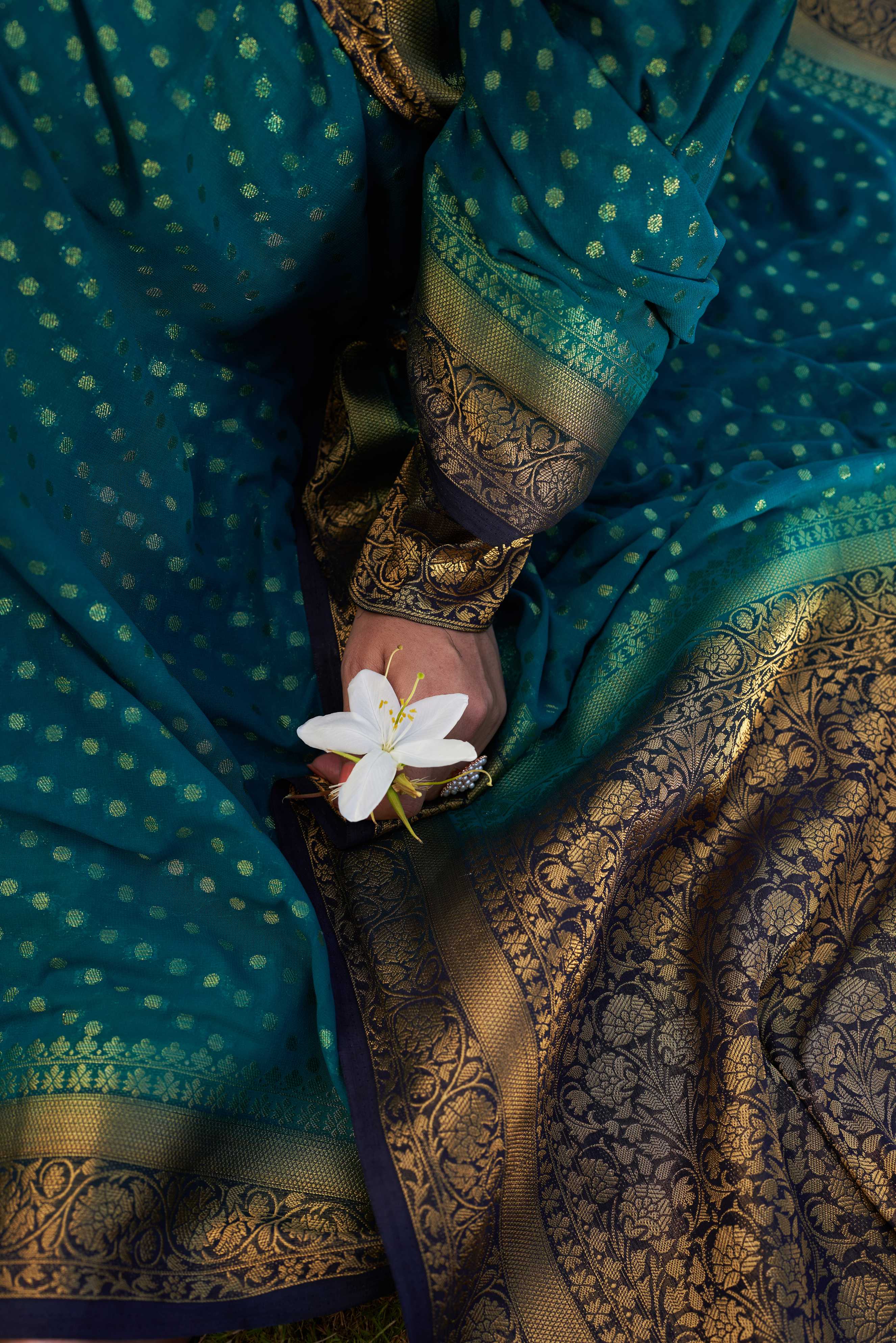Turquoise-Navy Blue Gold Zari Georgette Saree - Image 4