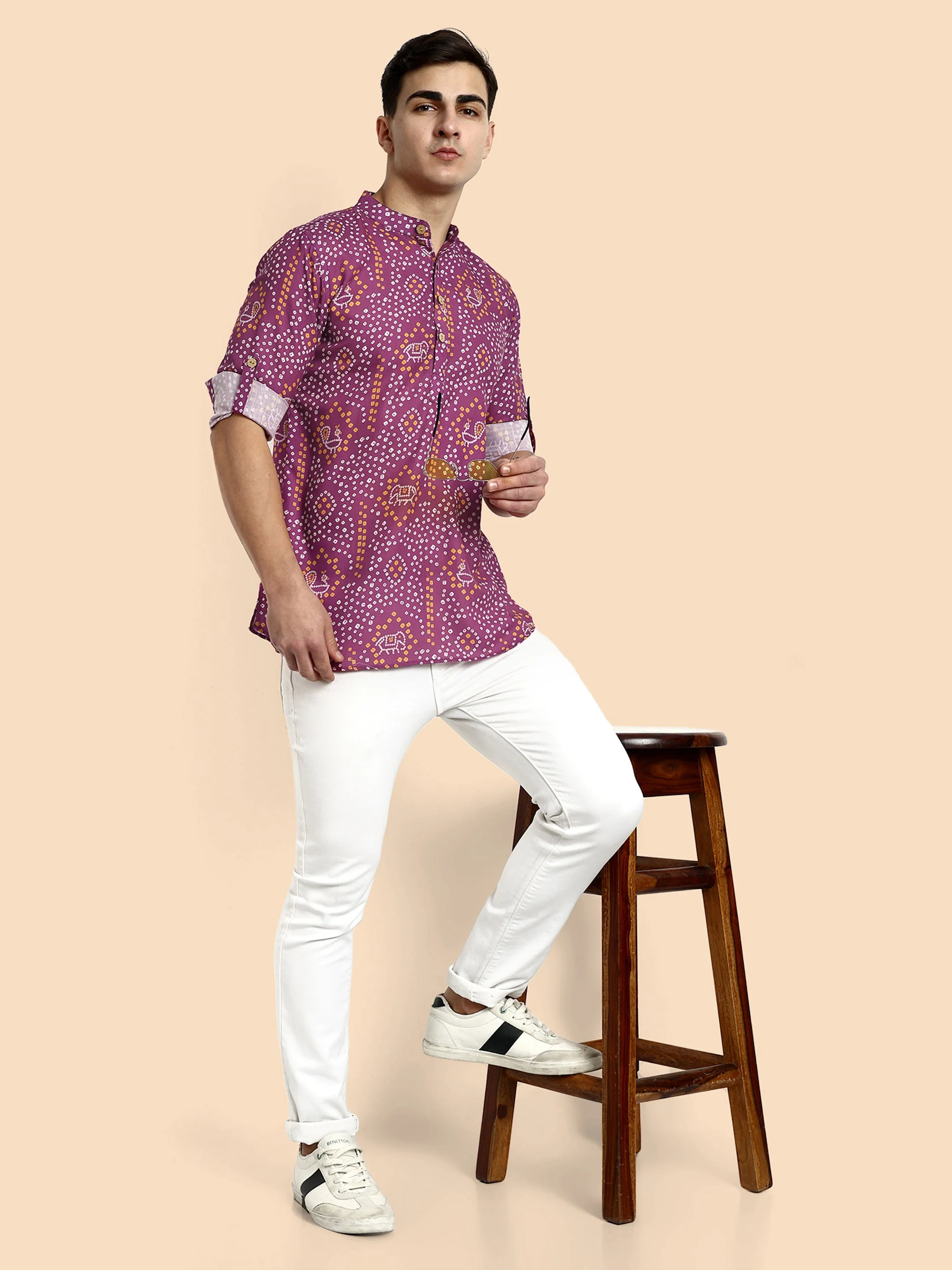 Wine Printed Men's Short Kurta - Image 6